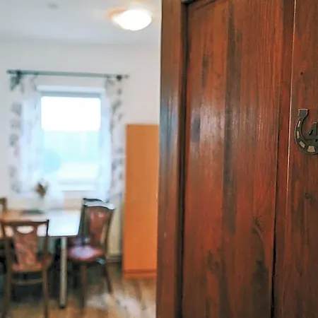 U Kmotra Hotel 3*