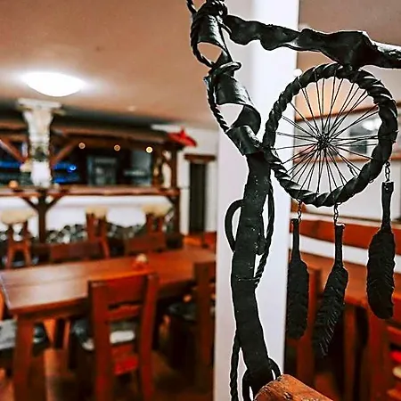 U Kmotra Hotel 3*