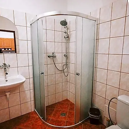 U Kmotra Hotel 3*