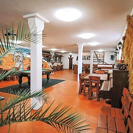 U Kmotra Hotel Nové Hrady